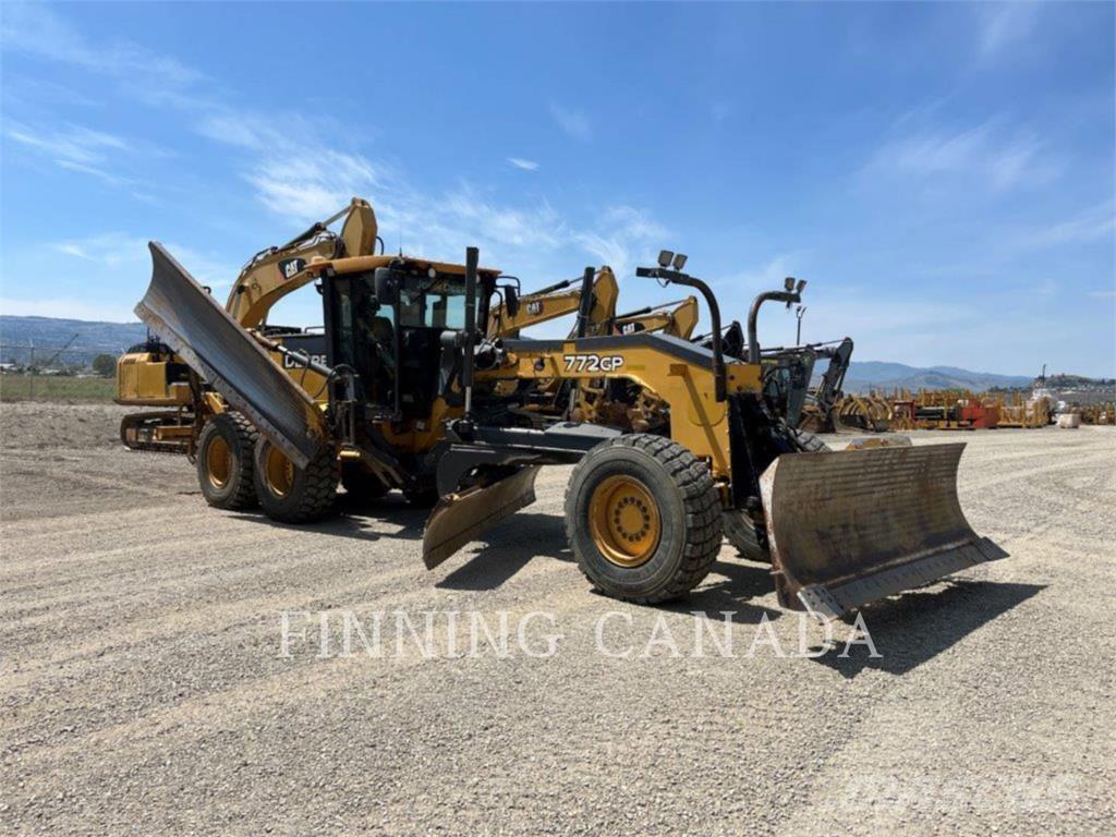 John Deere 772GP Gréderek