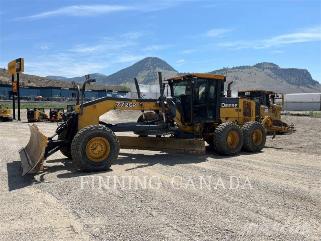 John Deere 772GP Gréderek