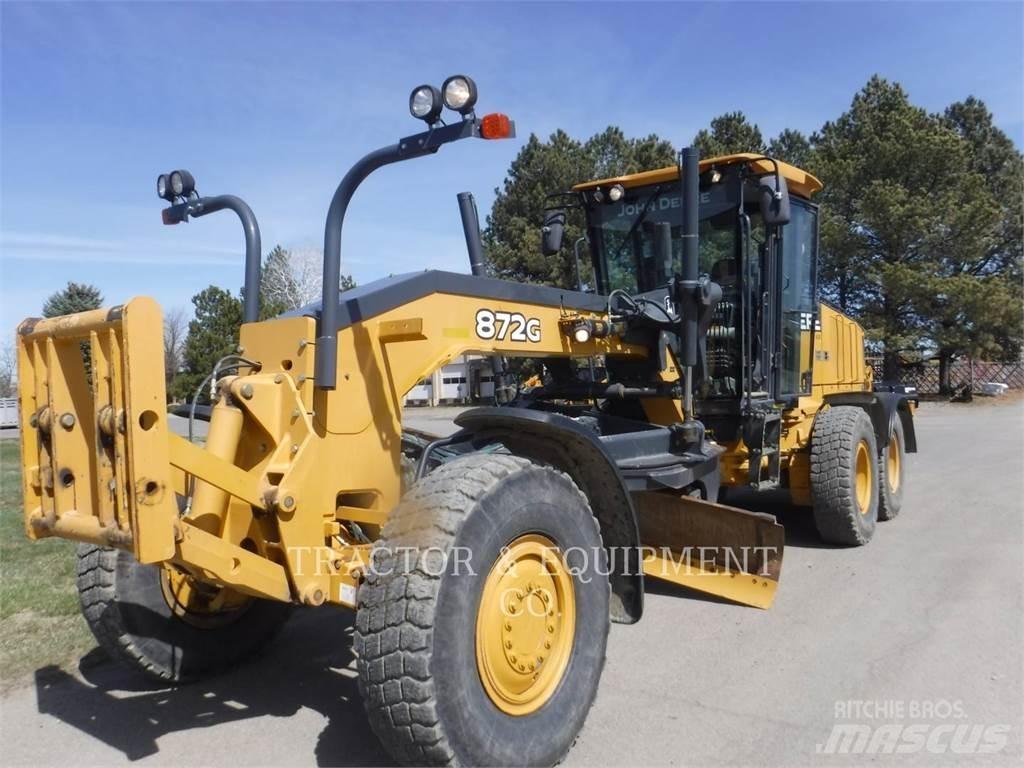 John Deere 872G Gréderek
