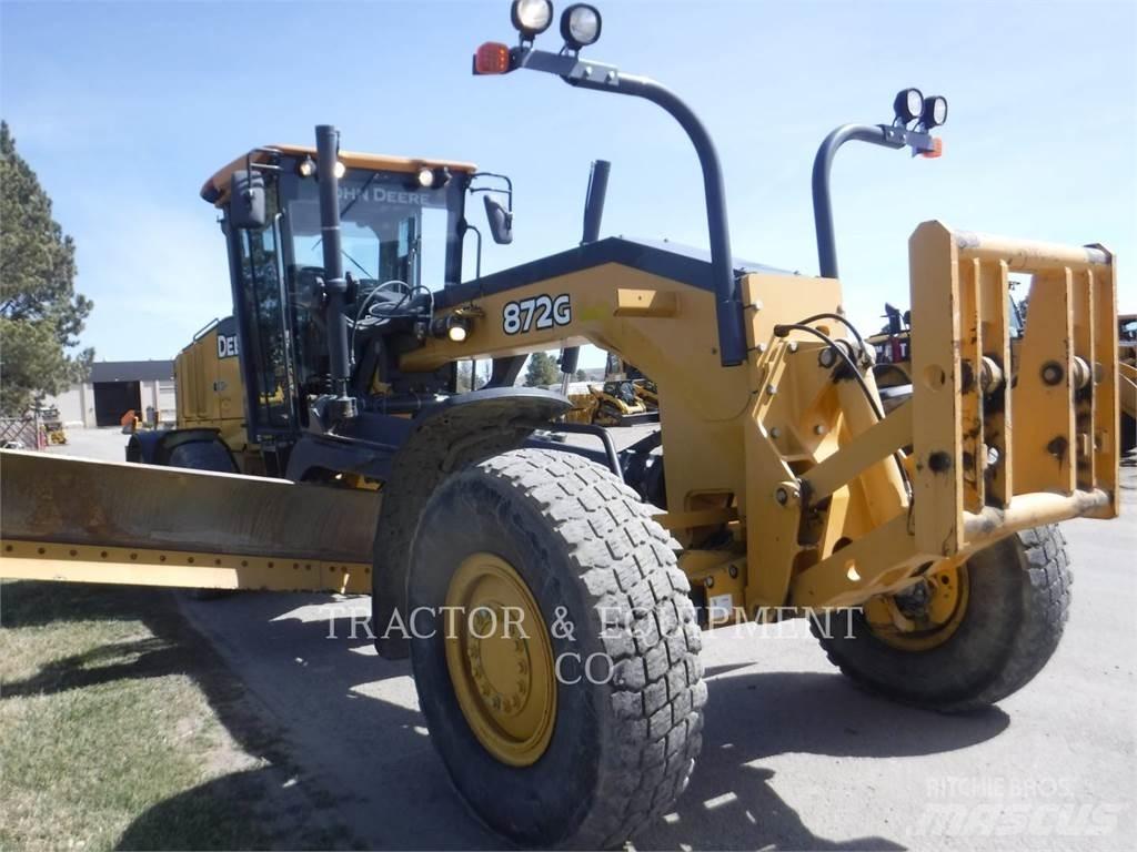 John Deere 872G Gréderek