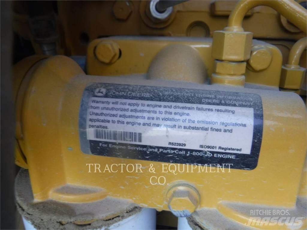John Deere 872G Gréderek