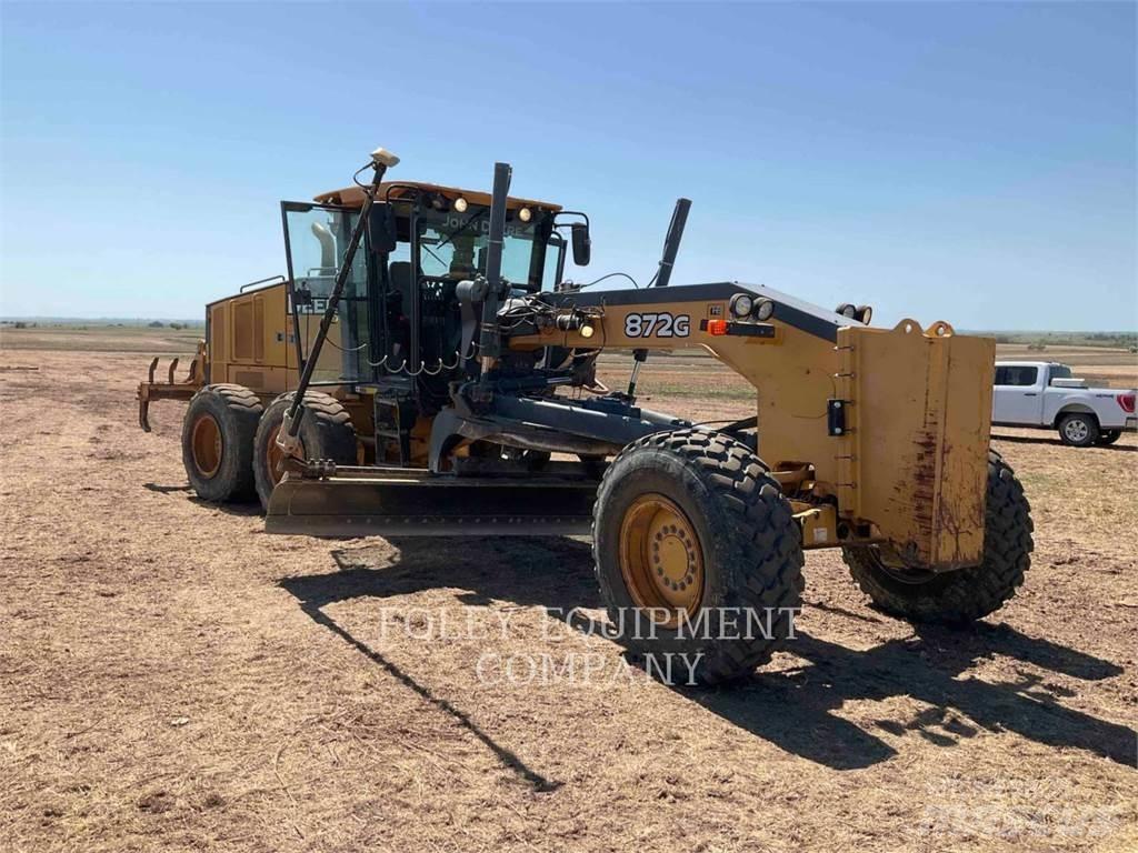John Deere 872G Gréderek