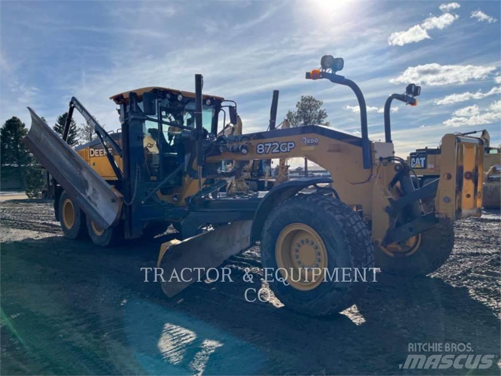 John Deere 872GP Gréderek