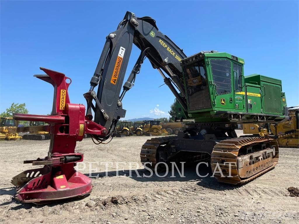 John Deere 959M Döntő-rakásolók