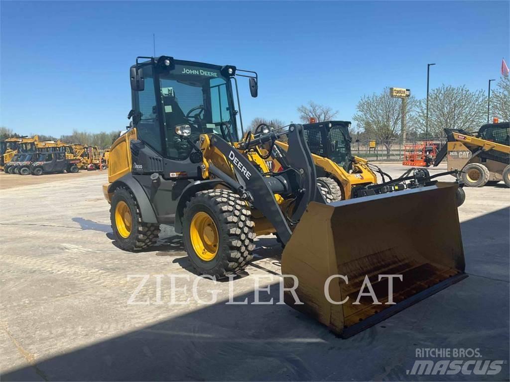 John Deere & CO. 244L Gumikerekes homlokrakodók