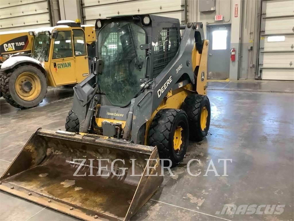 John Deere & CO. 318G Kompaktrakodók