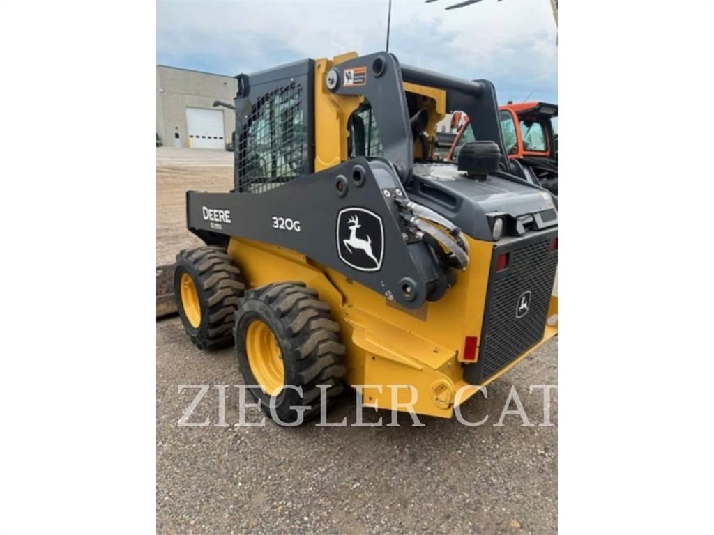 John Deere & CO. 320G Kompaktrakodók