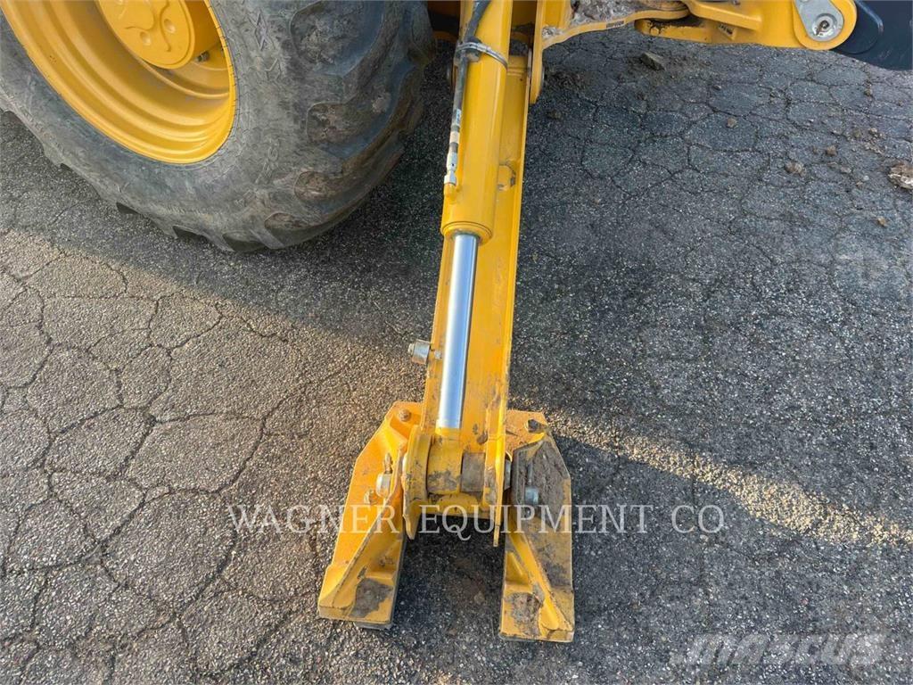 John Deere & CO. 320P Kotrórakodók