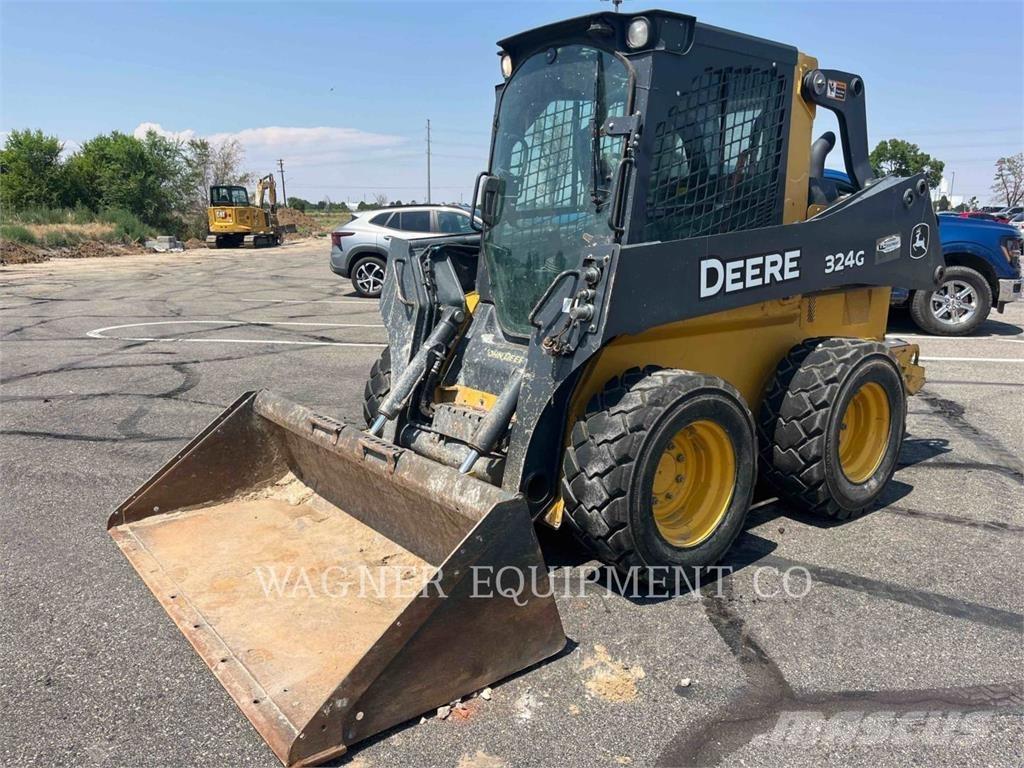 John Deere & CO. 324G Kompaktrakodók