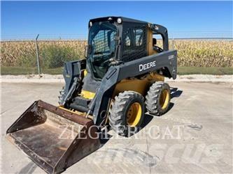 John Deere & CO. 328DS Kompaktrakodók