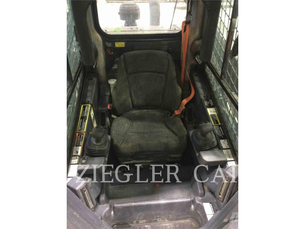 John Deere & CO. 333G Lánctalpas homlokrakodók