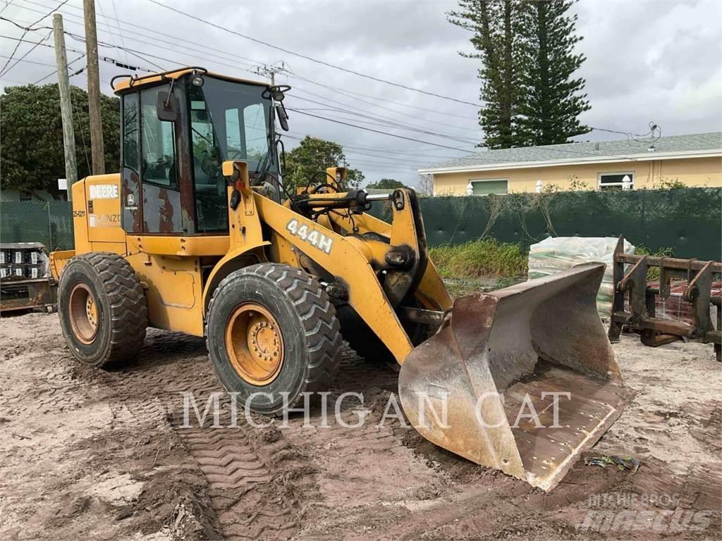 John Deere & CO. 444H Gumikerekes homlokrakodók