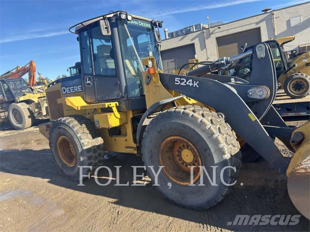 John Deere & CO. 524K Gumikerekes homlokrakodók