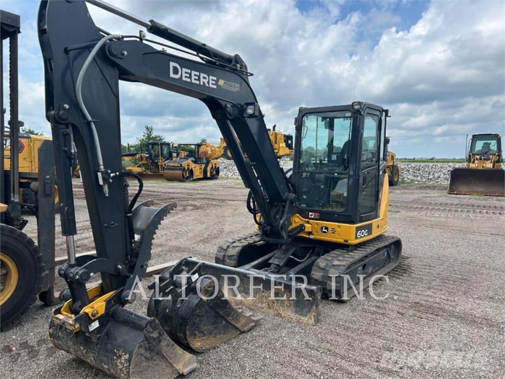 John Deere & CO. 60G Lánctalpas kotrók