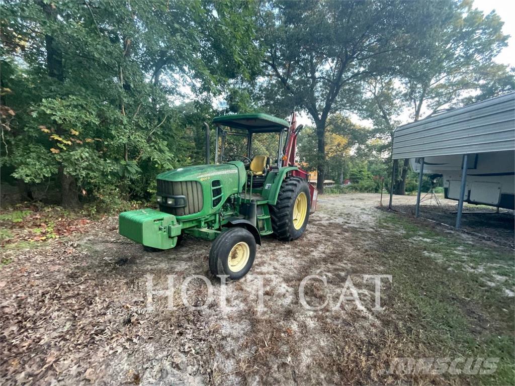 John Deere & CO. 6100D Traktorok