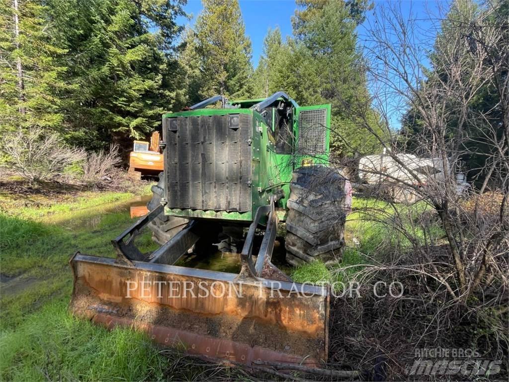 John Deere & CO. 648L Vonszolók
