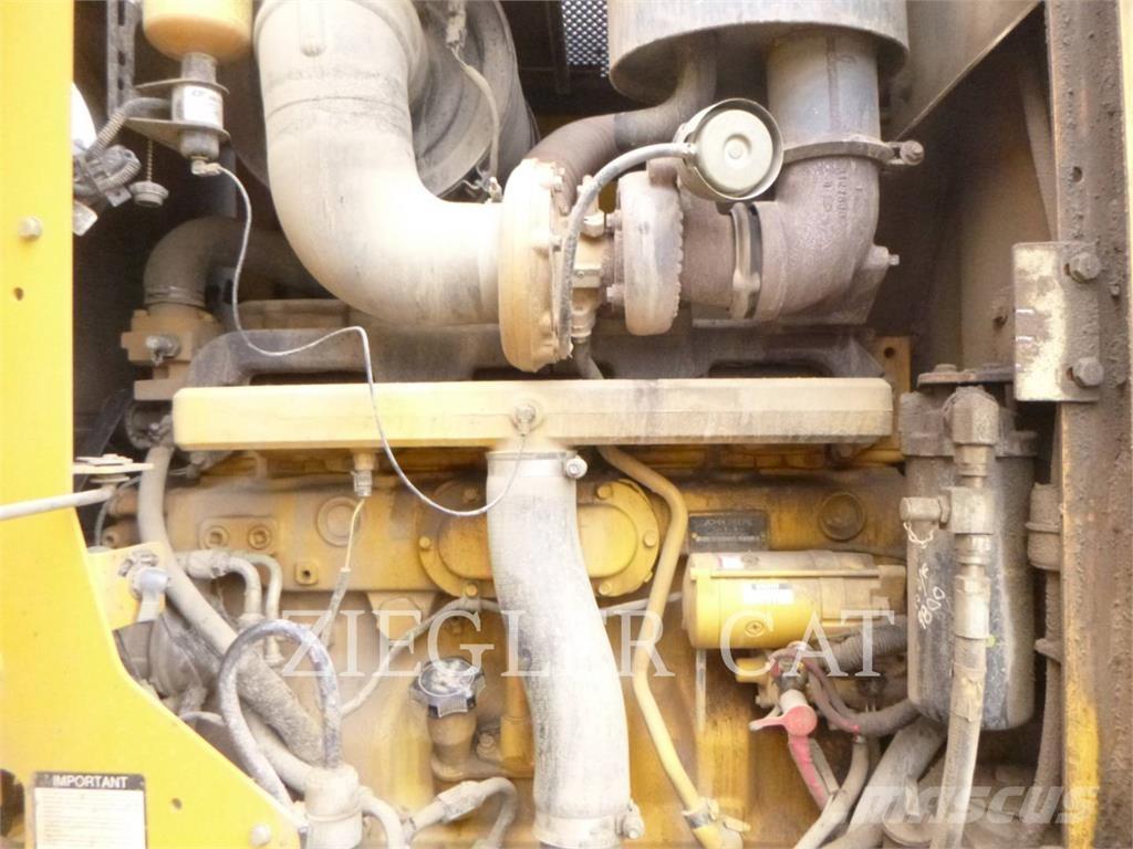 John Deere & CO. 770D lánctalpas dózerek