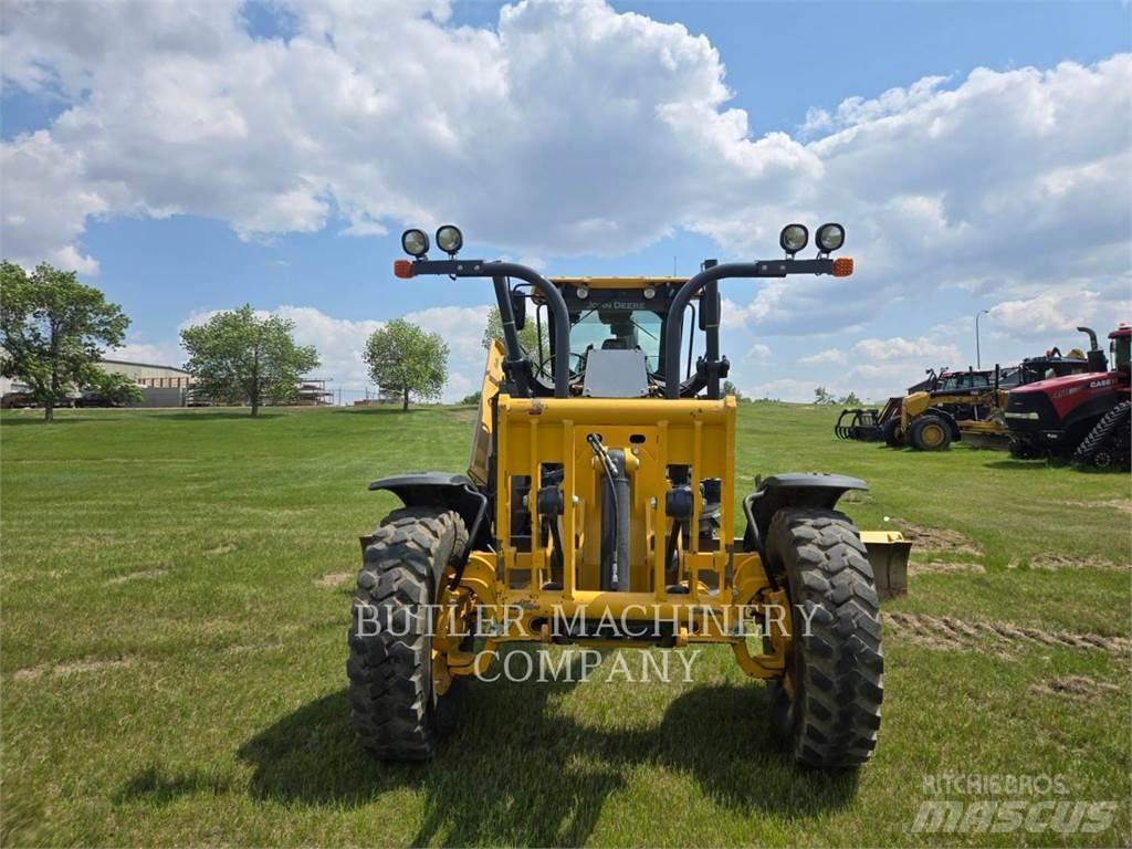John Deere & CO. 770G Gréderek