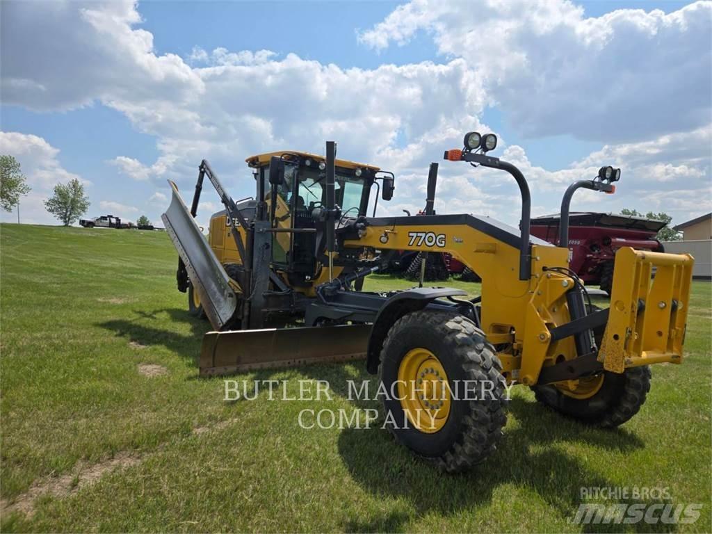 John Deere & CO. 770G Gréderek