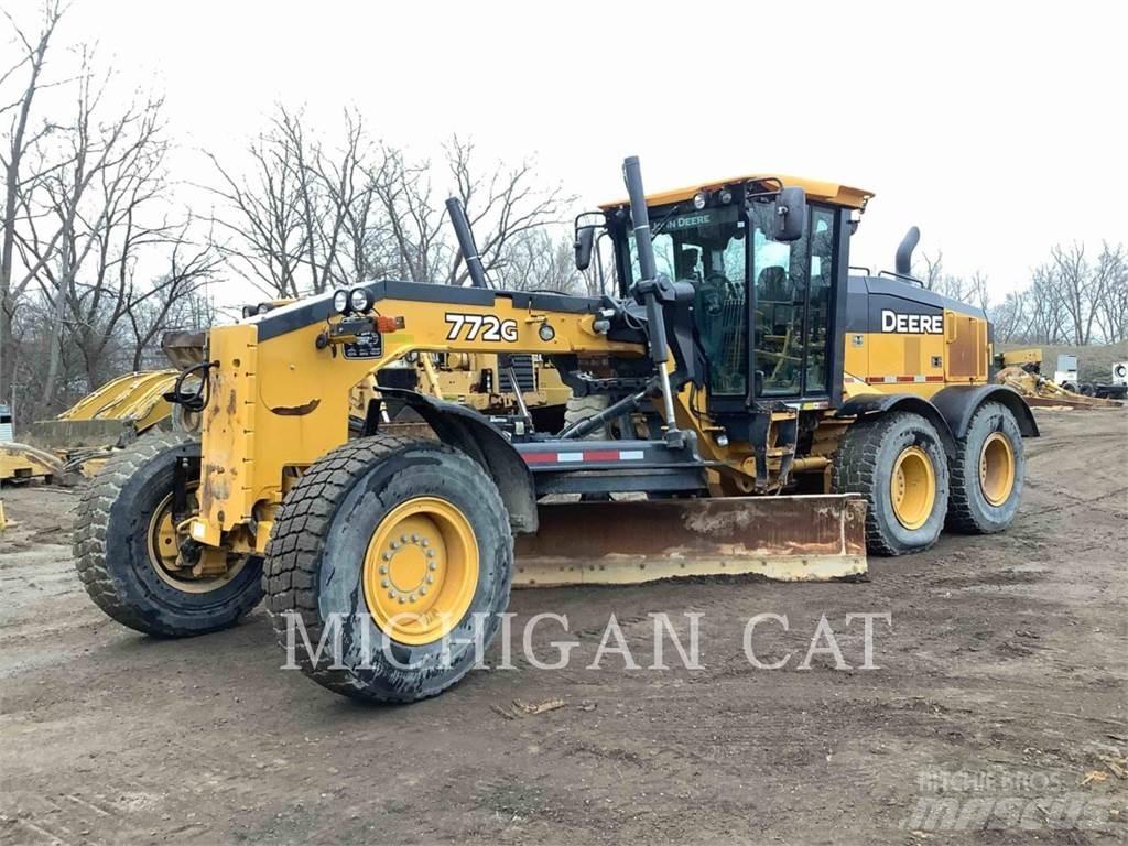 John Deere & CO. 772G Gréderek