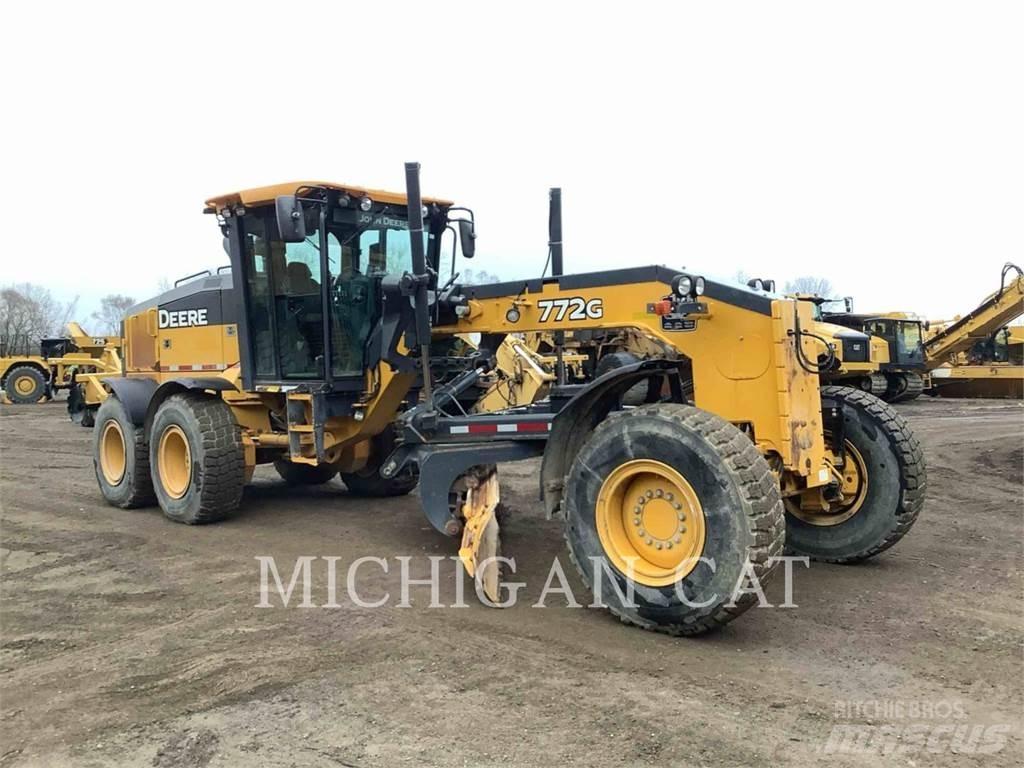 John Deere & CO. 772G Gréderek
