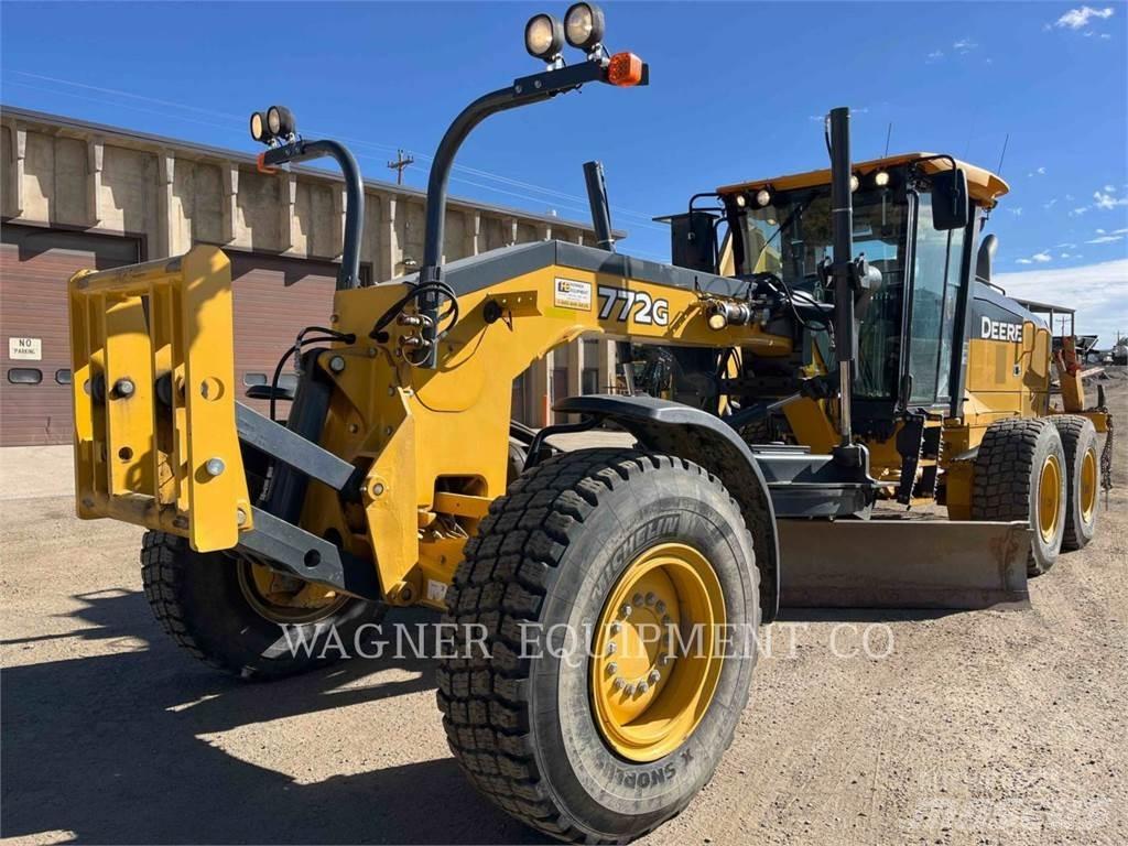 John Deere & CO. 772G Gréderek