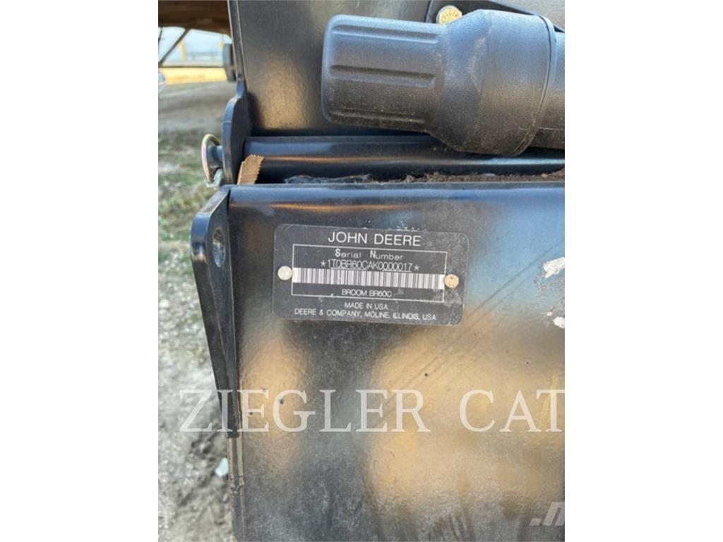 John Deere & CO. BR60C Karos emelők