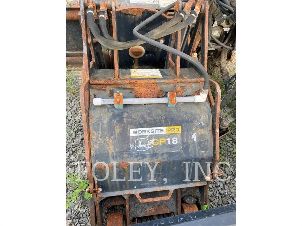 John Deere CP18 Talajgyaluk