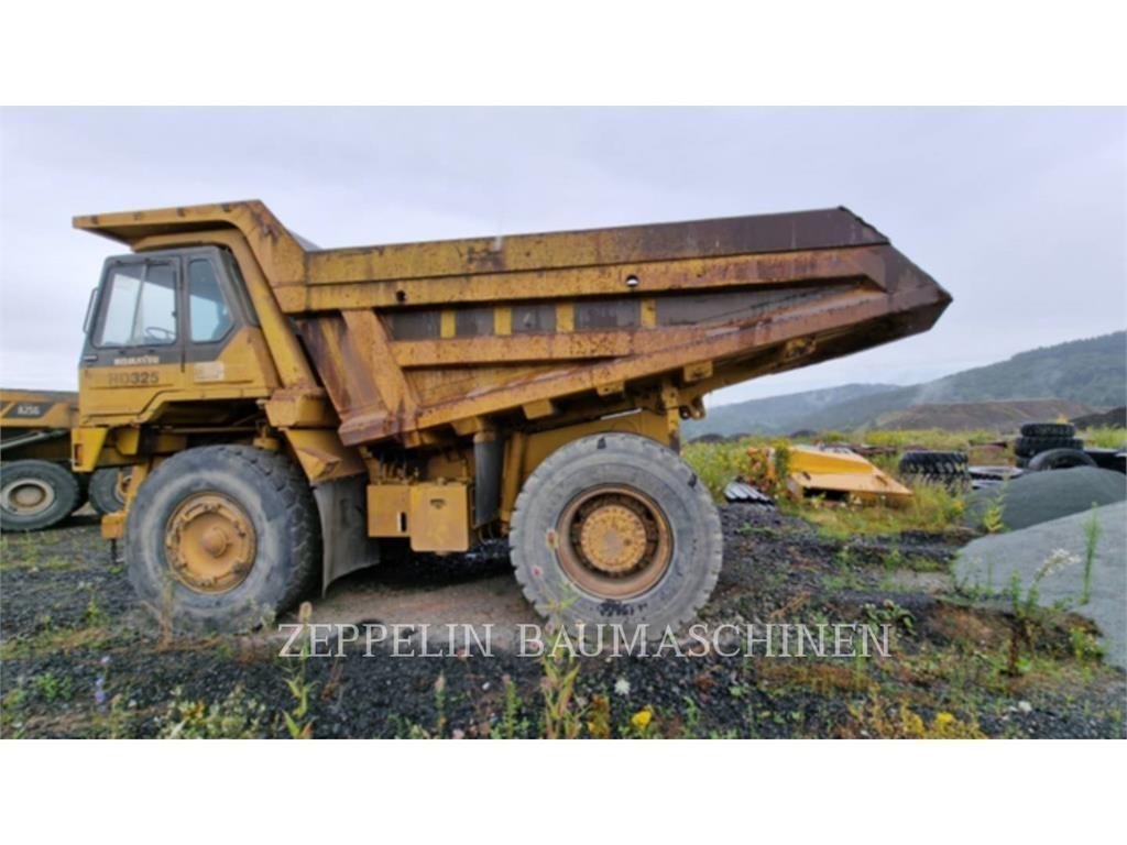 Komatsu HD325-6 Csuklósdömperek