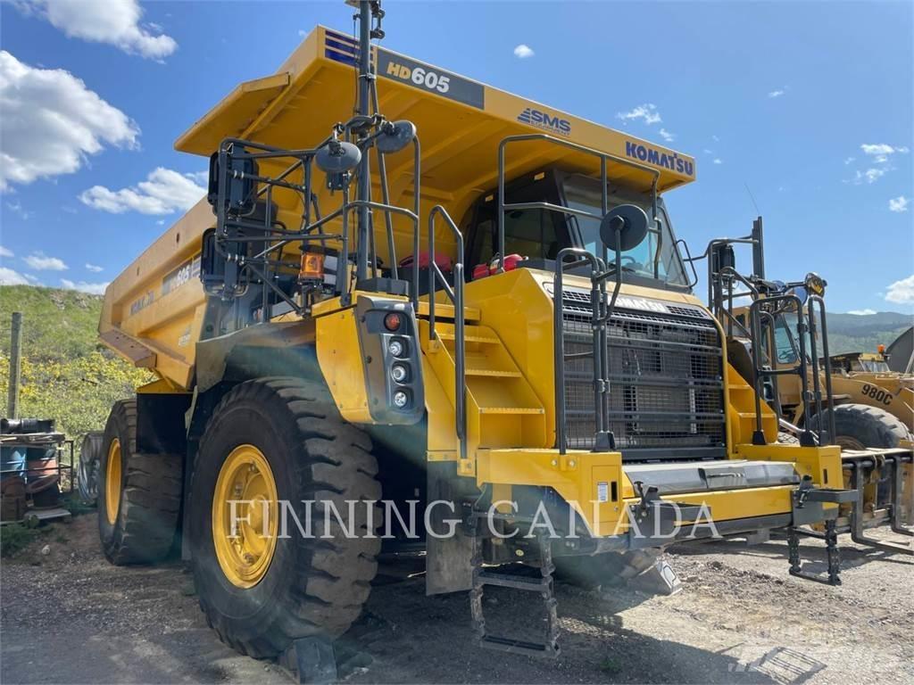 Komatsu HD605-8 Csuklósdömperek