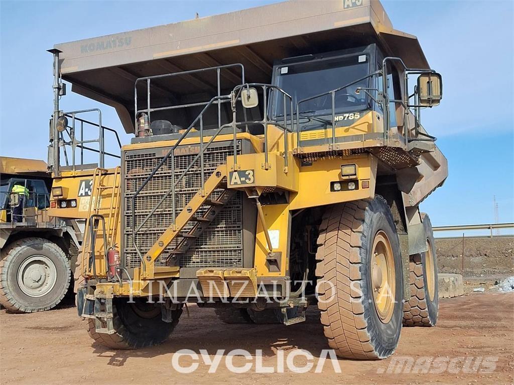 Komatsu HD785-7 Csuklósdömperek