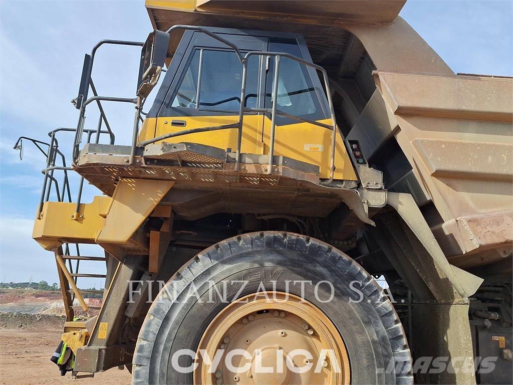 Komatsu HD785-7 Csuklósdömperek