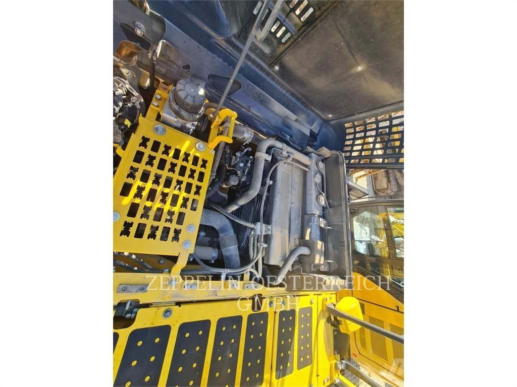 Komatsu PC210LC-11EQ Lánctalpas kotrók