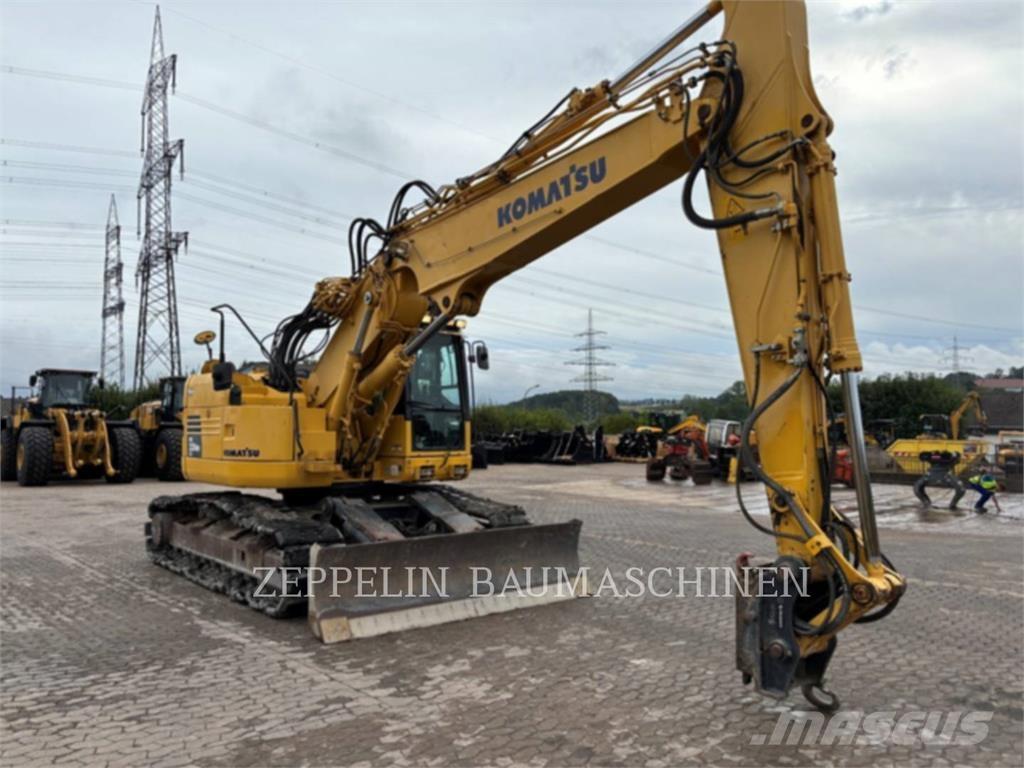 Komatsu PC228 Lánctalpas kotrók