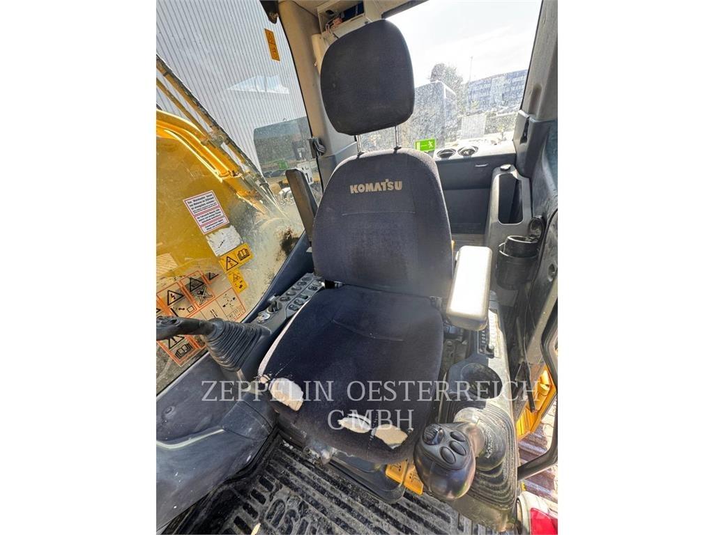 Komatsu PC450LC-8 Lánctalpas kotrók