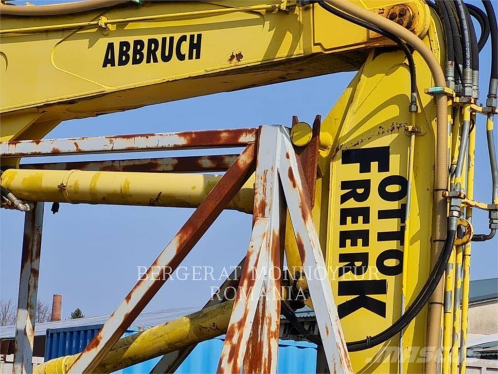 Komatsu PC450LCD-6K Lánctalpas kotrók