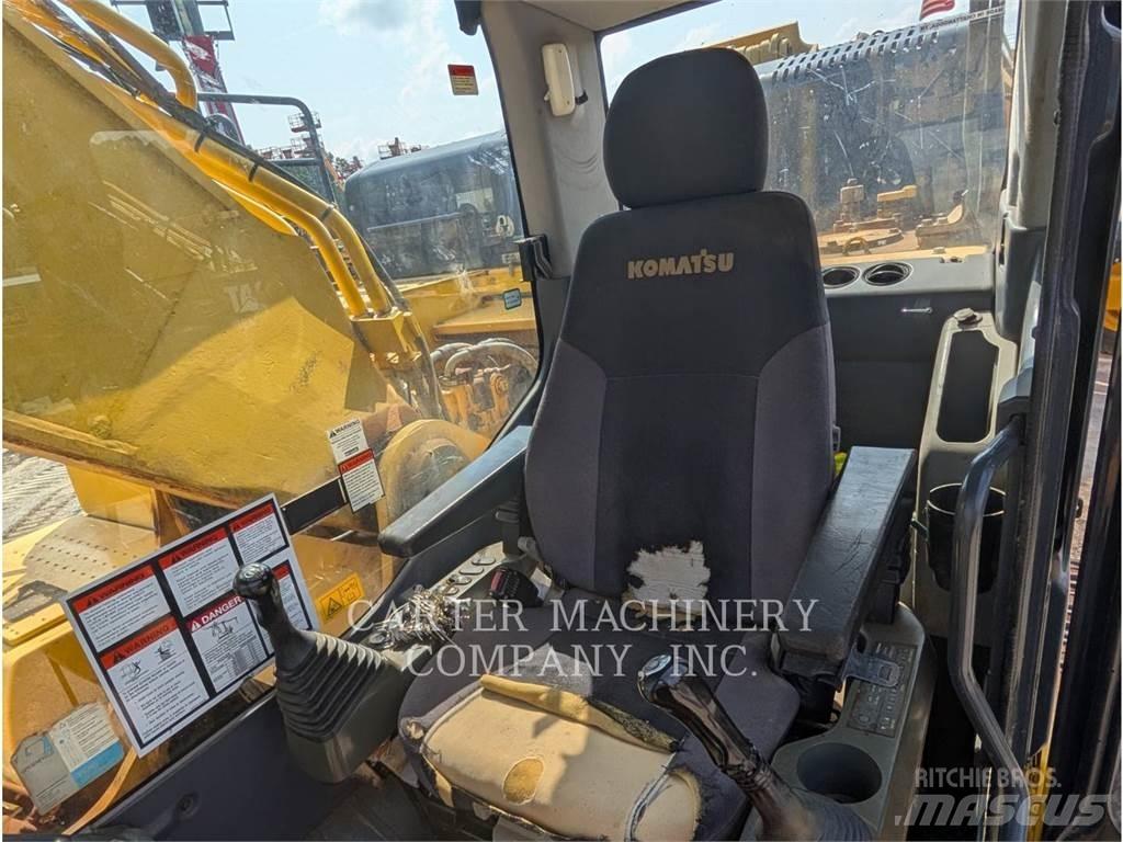 Komatsu PC490 Lánctalpas kotrók