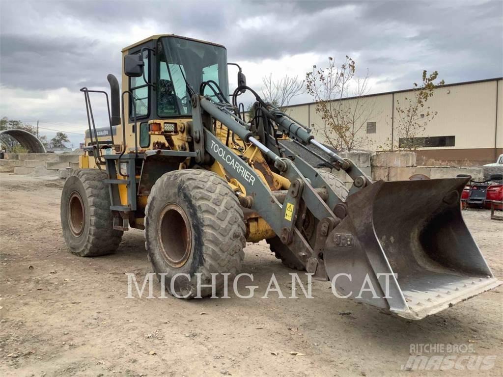 Komatsu WA250-3 Gumikerekes homlokrakodók