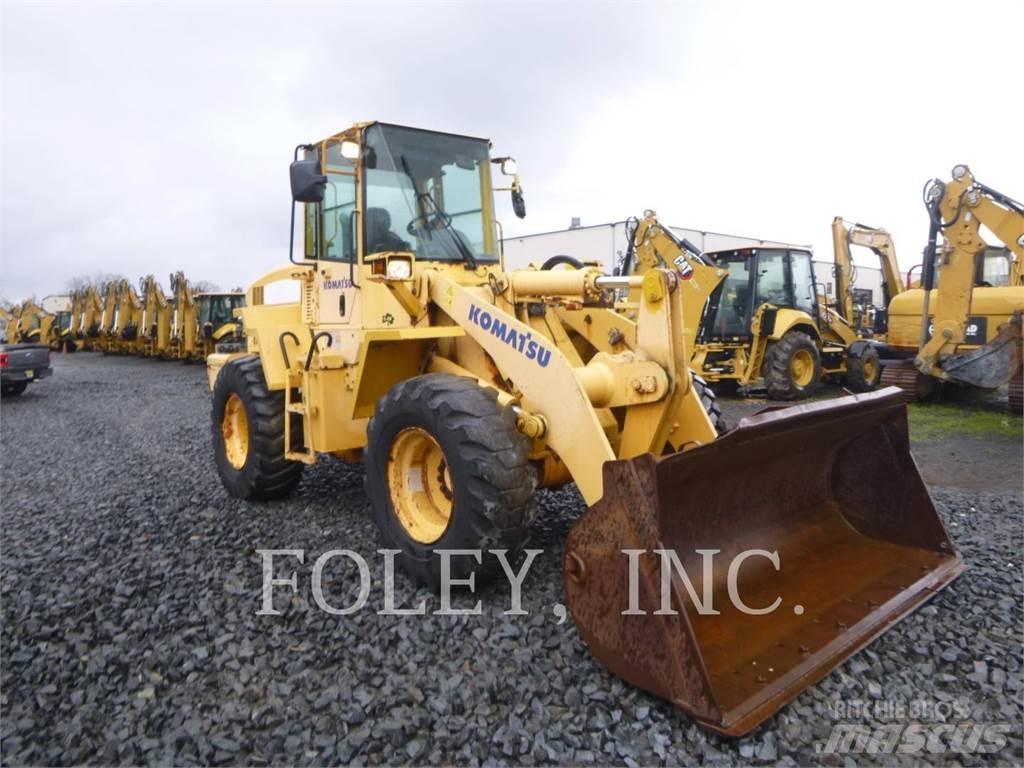 Komatsu WA250-5L Gumikerekes homlokrakodók