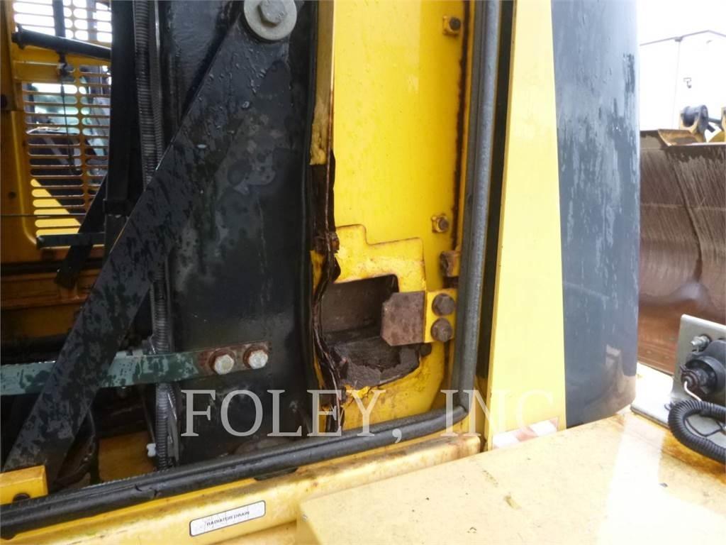 Komatsu WA250-5L Gumikerekes homlokrakodók