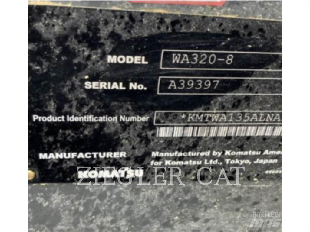 Komatsu WA320 Gumikerekes homlokrakodók