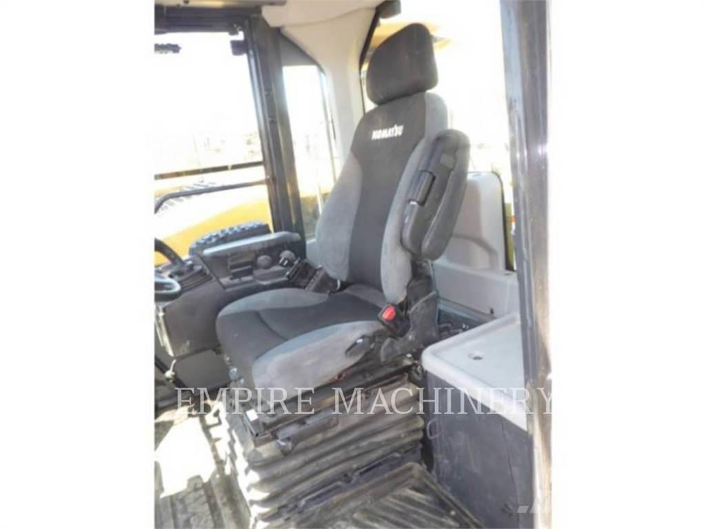 Komatsu WA380 Gumikerekes homlokrakodók