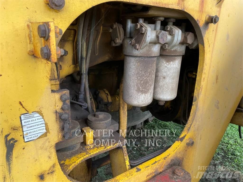 Komatsu WA500 Gumikerekes homlokrakodók
