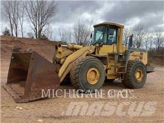 Komatsu WA500 Gumikerekes homlokrakodók