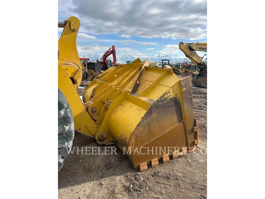 Komatsu WA500-8 Gumikerekes homlokrakodók