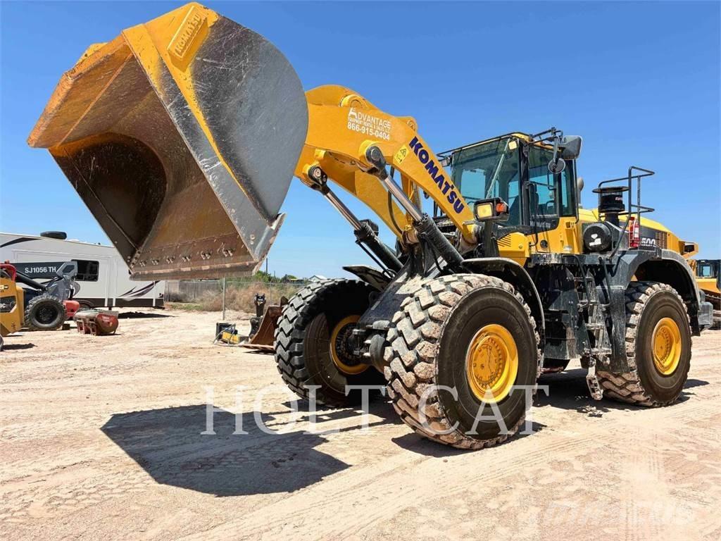 Komatsu WA500-8 Gumikerekes homlokrakodók