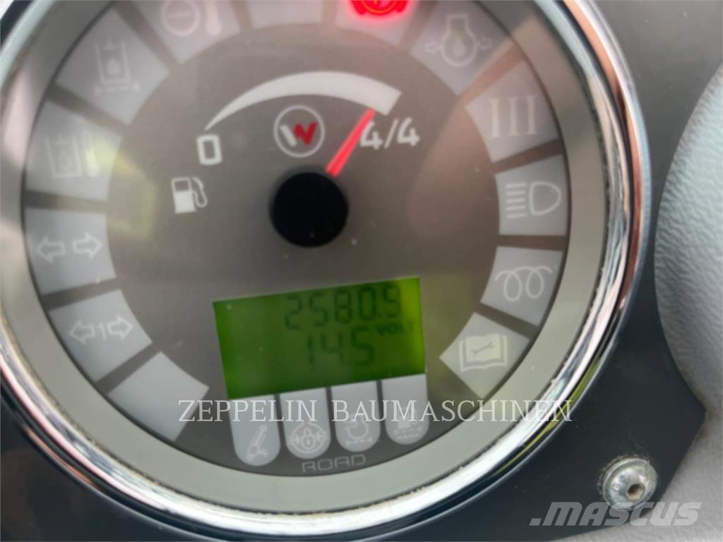 Kramer 5065 Gumikerekes homlokrakodók