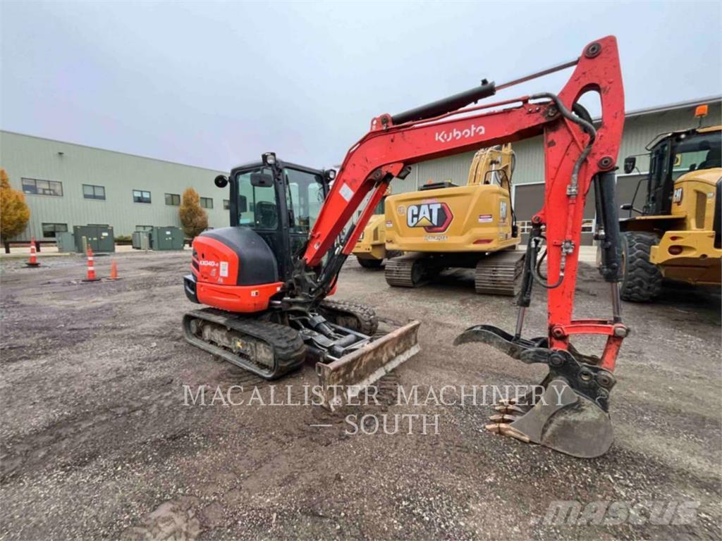 Kubota KX040 Lánctalpas kotrók