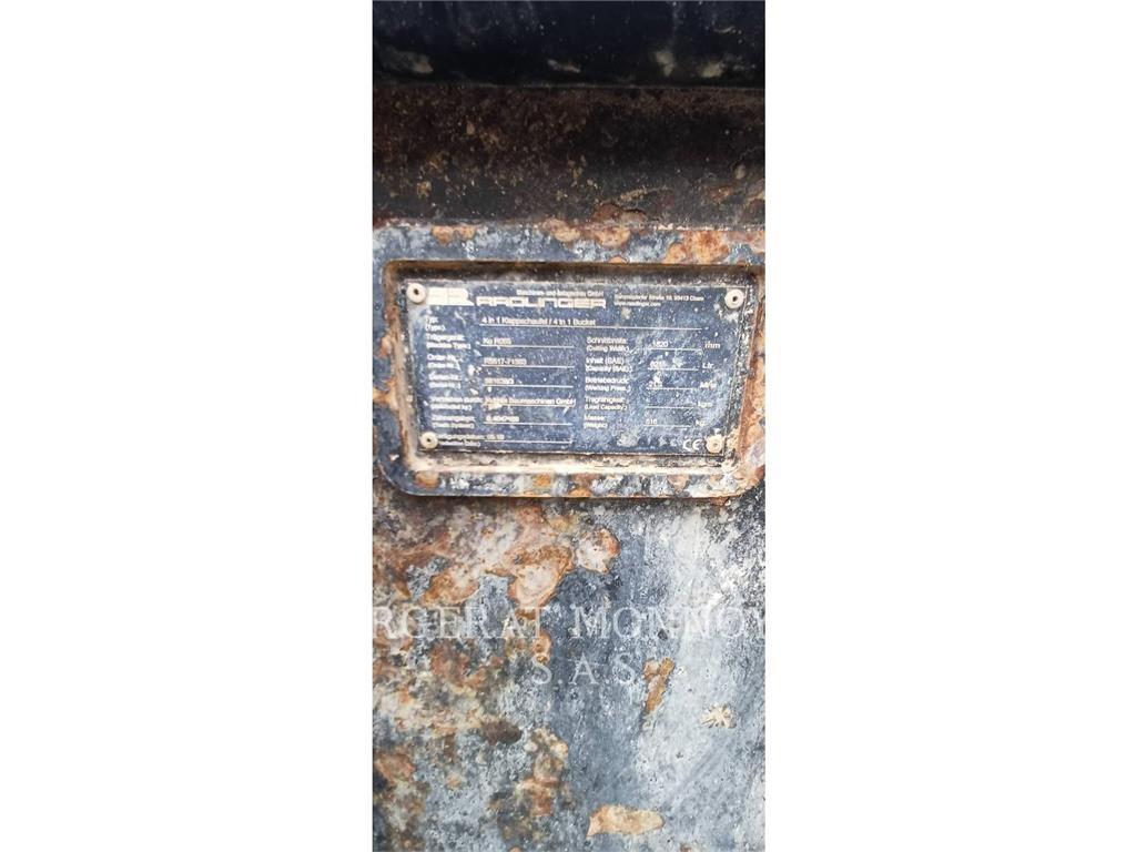 Kubota R065 Gumikerekes homlokrakodók