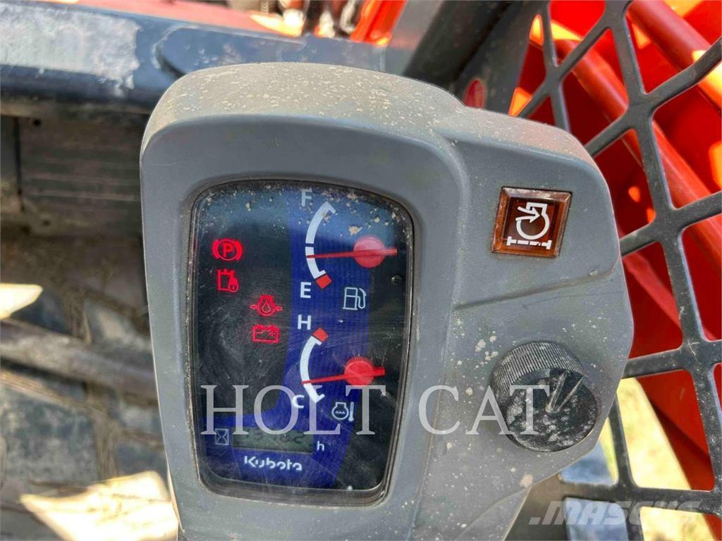 Kubota SVL75-2 Lánctalpas homlokrakodók